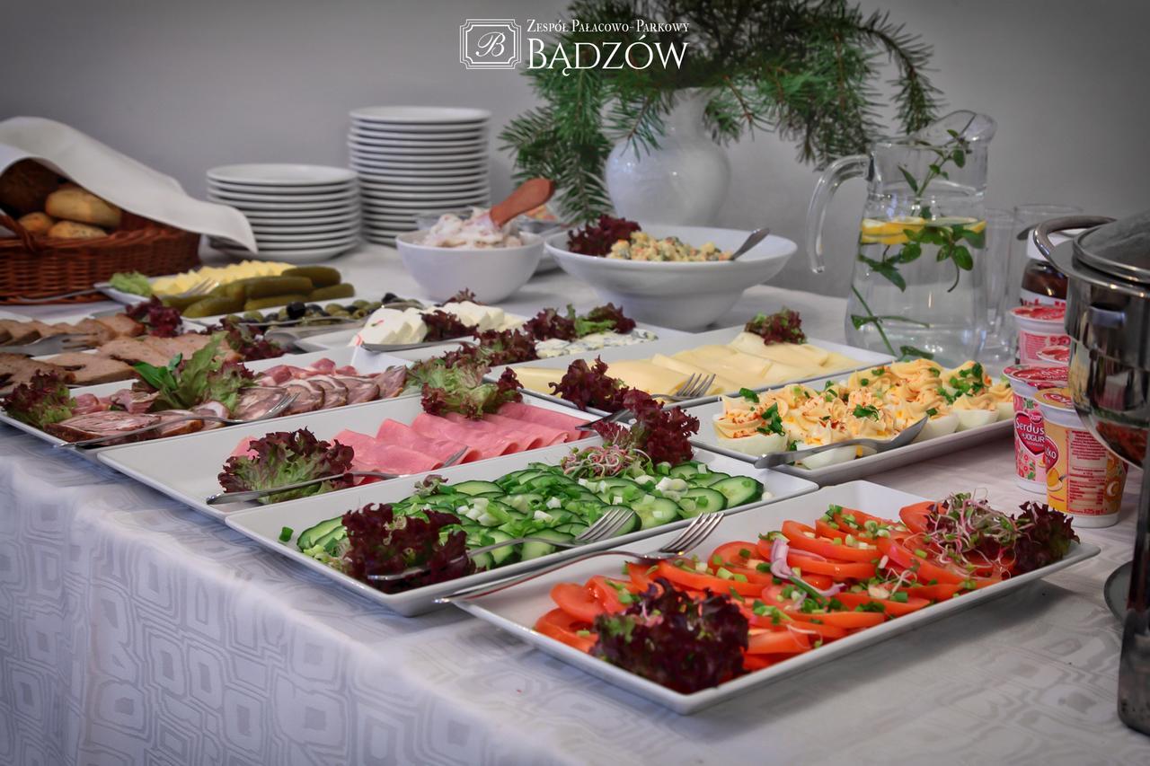 Palac W Badzowie Polkowice Luaran gambar